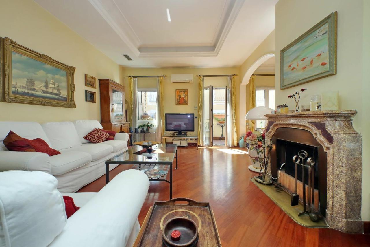 4Bnb - Luxury Trevi Apartment W Terrace Rom Eksteriør billede