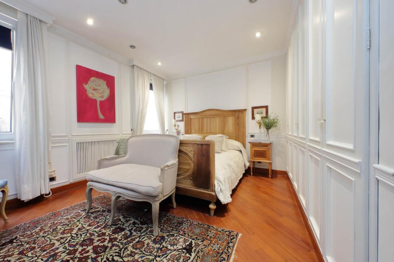 4Bnb - Luxury Trevi Apartment W Terrace Rom Eksteriør billede